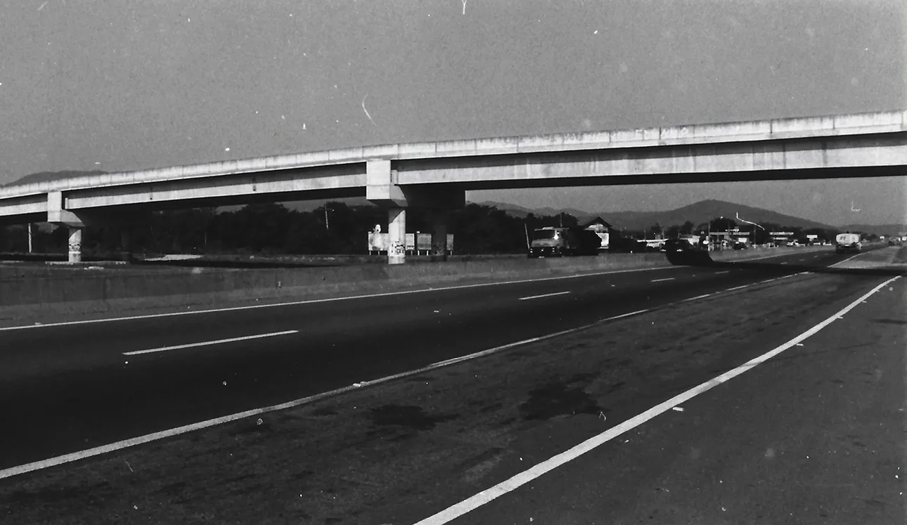 Viaduto da BR-101 projetado pela Projeth Estruturas.